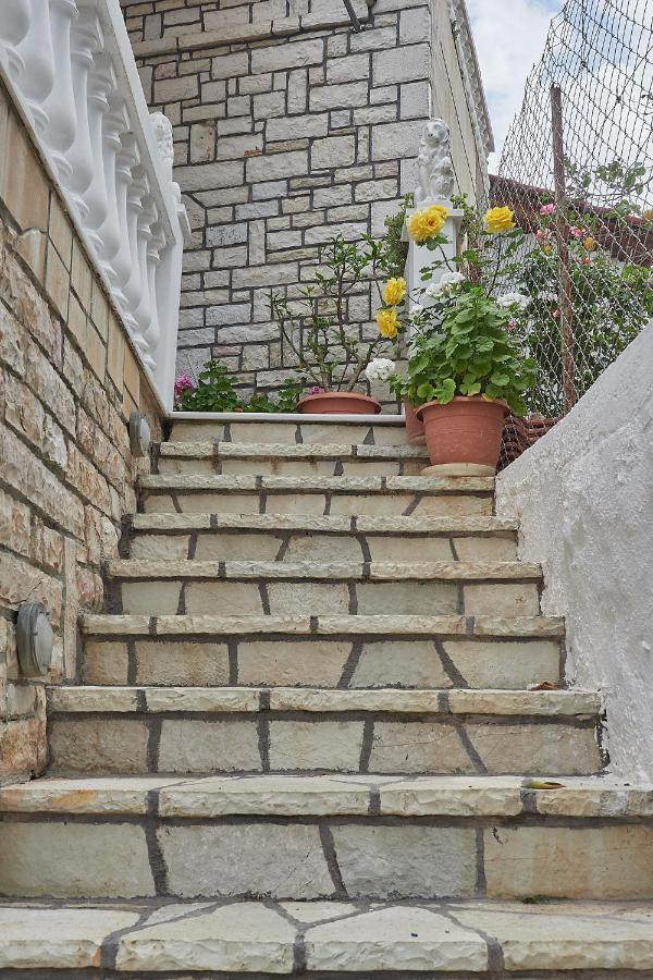 Appartamento Alexis'S House Pylos Esterno foto